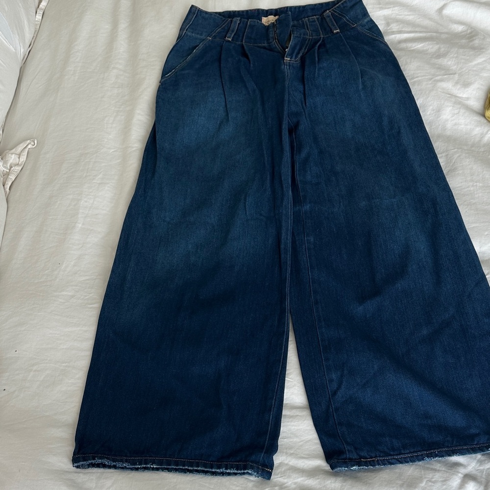 Alice + Olivia Navy Wide Leg Jeans